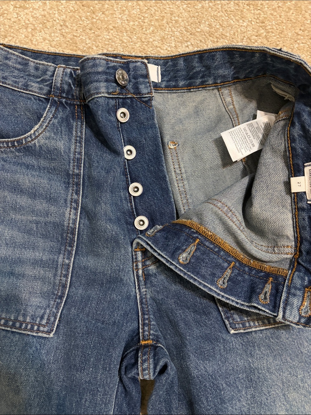 Madewell Women’s Darted Barrel Denim Jeans - Picture 4 of 4